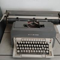 Macchina da scrivere Olivetti Linea 98 vintage