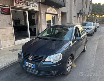 Volkswagen Polo 1.2 BENZINA 64 CV