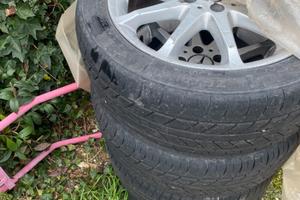 Cerchi gommati Mercedes