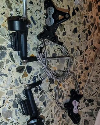 Comandi Shimano xt 3x10  freni Shimano xt