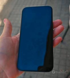 Iphone 13 128 gb Mezzanotte + 7 cover e 3 vetrini