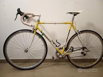 Bicicletta da corsa vintage BERNARDI