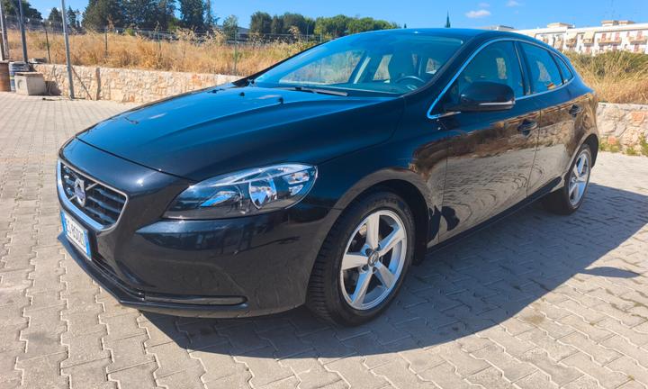Volvo V40 D2 1.6 115cv MOMENTUM CERTIFICATA 2013