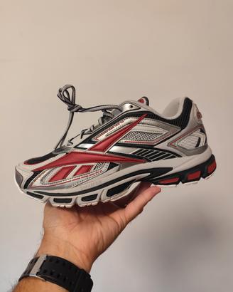 Sneakers Reebok DMX Tech numero 40.5 nuove