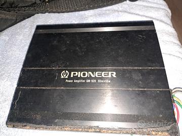 amplificatore usato e in buone condizioni 