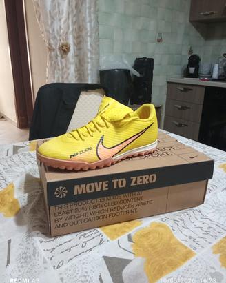 scarpini Nike da calcetto 