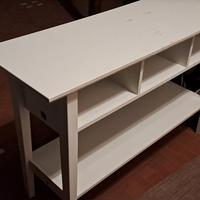 consolle ikea, tavolino ikea bianco con ripiani 