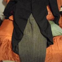 Tight 3 pezzi (giacca lunga, gilet)