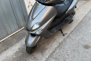 Yamaha MBK 180 cc