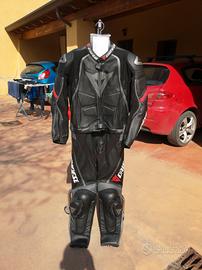 tuta NUOVA!!! moto 54 dainese divisibile