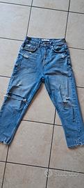 jeans strappato Zara 