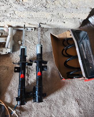 ammortizzatori anteriori Suzuki Swift 2012