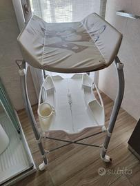 Fasciatoio pieghevole + vaschetta bagnetto