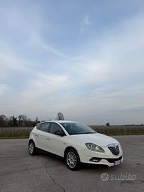 Lancia Delta 1.6 MJT DPF Silver