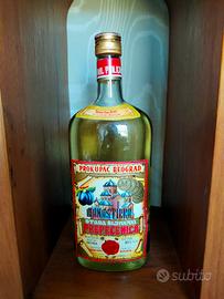 vecchia bottiglia brandy manastirka 