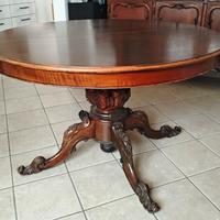 Tavolo rotondo allungabile stile classico