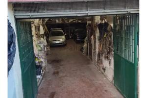 Garage magazzino box monte Testaccio
