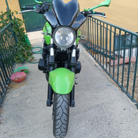 Moto Kawasaki 750