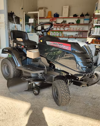 Trattorino rasaerba Castelgarden 400cc