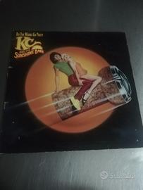 Kc and The Sunhine Band "Do you wanna go party"