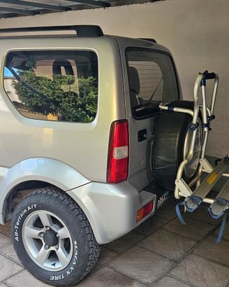 porta biciclette per fuoristrada ruota di scorta