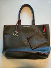 Borsa Armani Jeans nera interno rosso