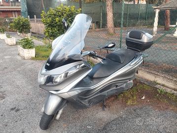 Piaggio X10 350