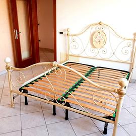 LETTO MATRIMONIALE IN FERRO BATTUTO