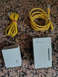 Kit Powerline Wi-Fi TP-Link TL-WPA4220 KIT 600Mbps