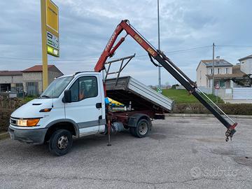 Iveco Daily 35C11 gru Ferrari ribaltabile
