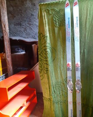 Sci vintage anni 60-70-80 completi di attacchi