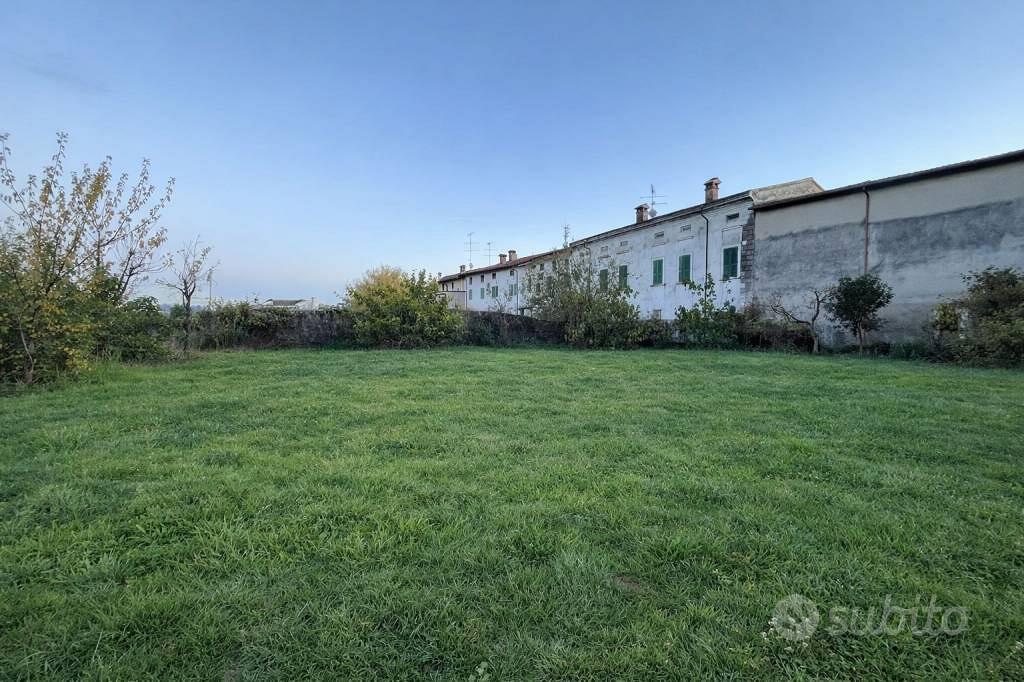 Terreno di 2100 m² a Calcinato - Vista 2