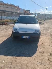 Fiat 600 