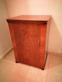 Mobiletto macchina da cucire