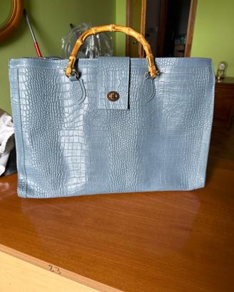 Borsa in pelle cocco azzurra