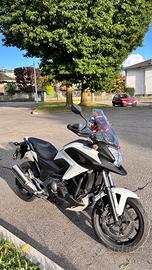 Honda nc750x dct