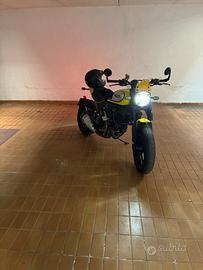 DUCATI SCRAMBLER 800