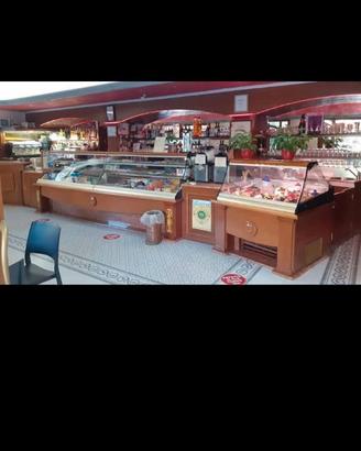 Attività bar pasticceria rosticceria gelateria