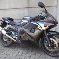 Yamaha YZF R6 - 2005 PASSAGGIO INCLUSO 24 mesi di 