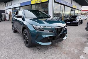 Alfa Romeo Junior 1.2 ibrida Speciale 145cv edct6
