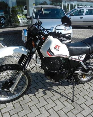 YAMAHA XT 550 moto storica - 1983