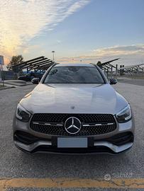 Glc 300d 4 matic night