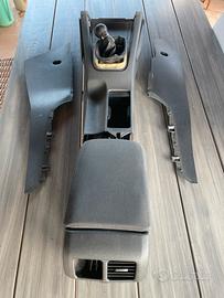 Tunnel centrale per golf 5