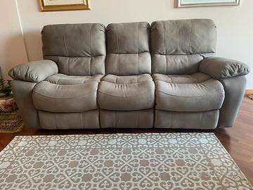 Divano con doppia chaise longue elettrica