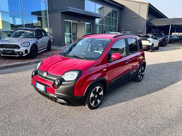 FIAT Panda 1.0 FireFly S&S Hybrid Pandina / Cros