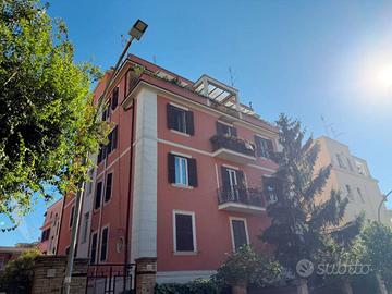 Appartamento di 82 m² con 3 locali a Roma