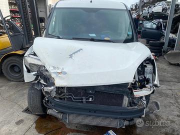 RICAMBI USATI AUTO FIAT Doblo Cargo 198 A4.000 Ben