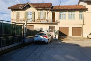 3 LOCALI A OGLIANICO