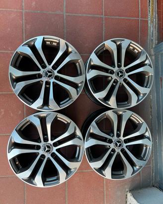 4 cerchi originali 17 originali Mercedes classe A 