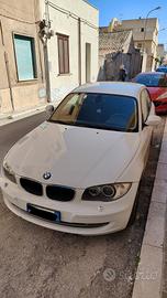 BMW  Serie 118d Futura 3 porte bianca 2010